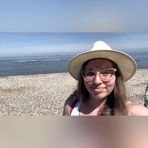 Meet your Posher, Adriana